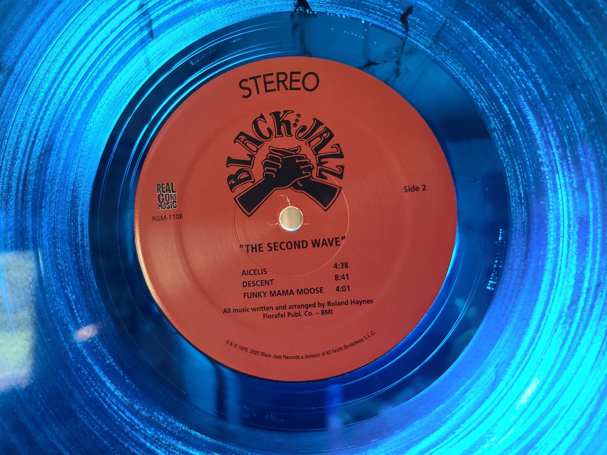 09 side 2 label